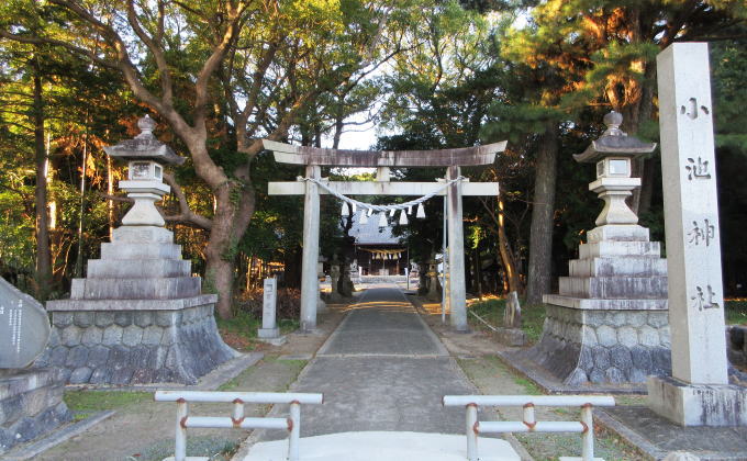 豊橋市の「小池神社」（リワインド昭和）