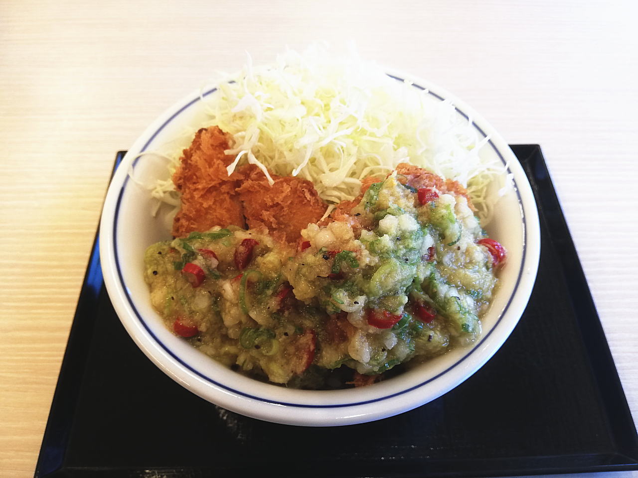 まぐろカツ丼（かつや）