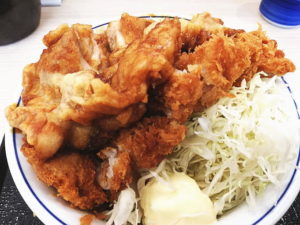 かつやのチキンカツ丼