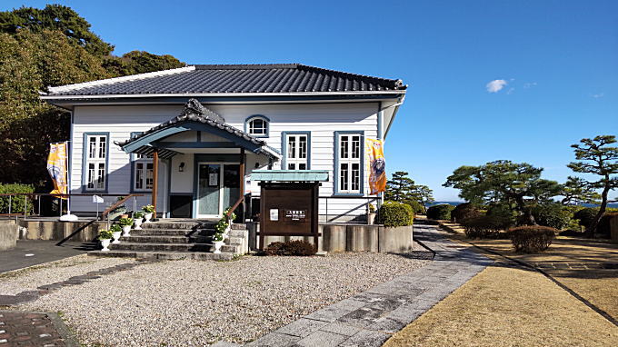 海辺の文学記念館