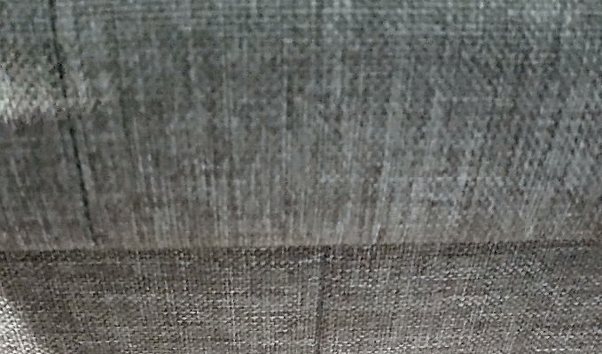 箱型オットマンの表面材質はエンジニアリングウッド